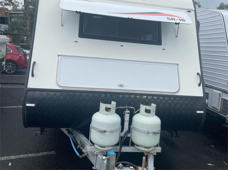 2016 Snowy River SR18